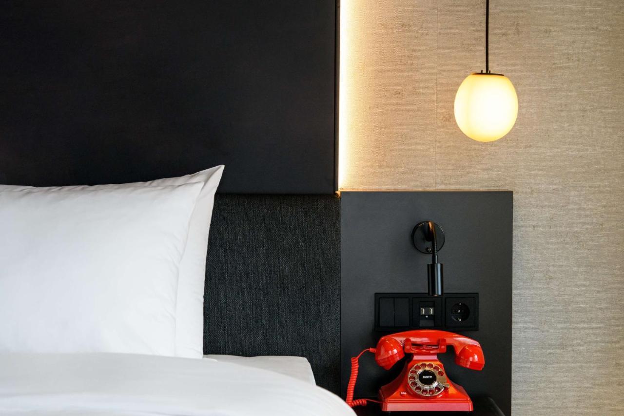 Radisson Red Hotel, Viena Exterior foto